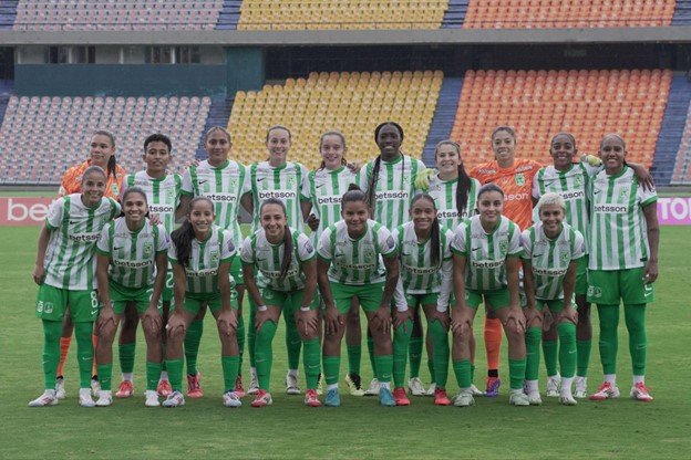 Atlético Nacional ganó, goleó y gustó en casa ante Alianza F.C.