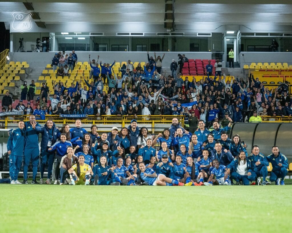 Millonarios celebró con su gente, en el Estadio Metropolitano de Techo, su clasificación a los cuadrangulares finales de la Liga Femenina.